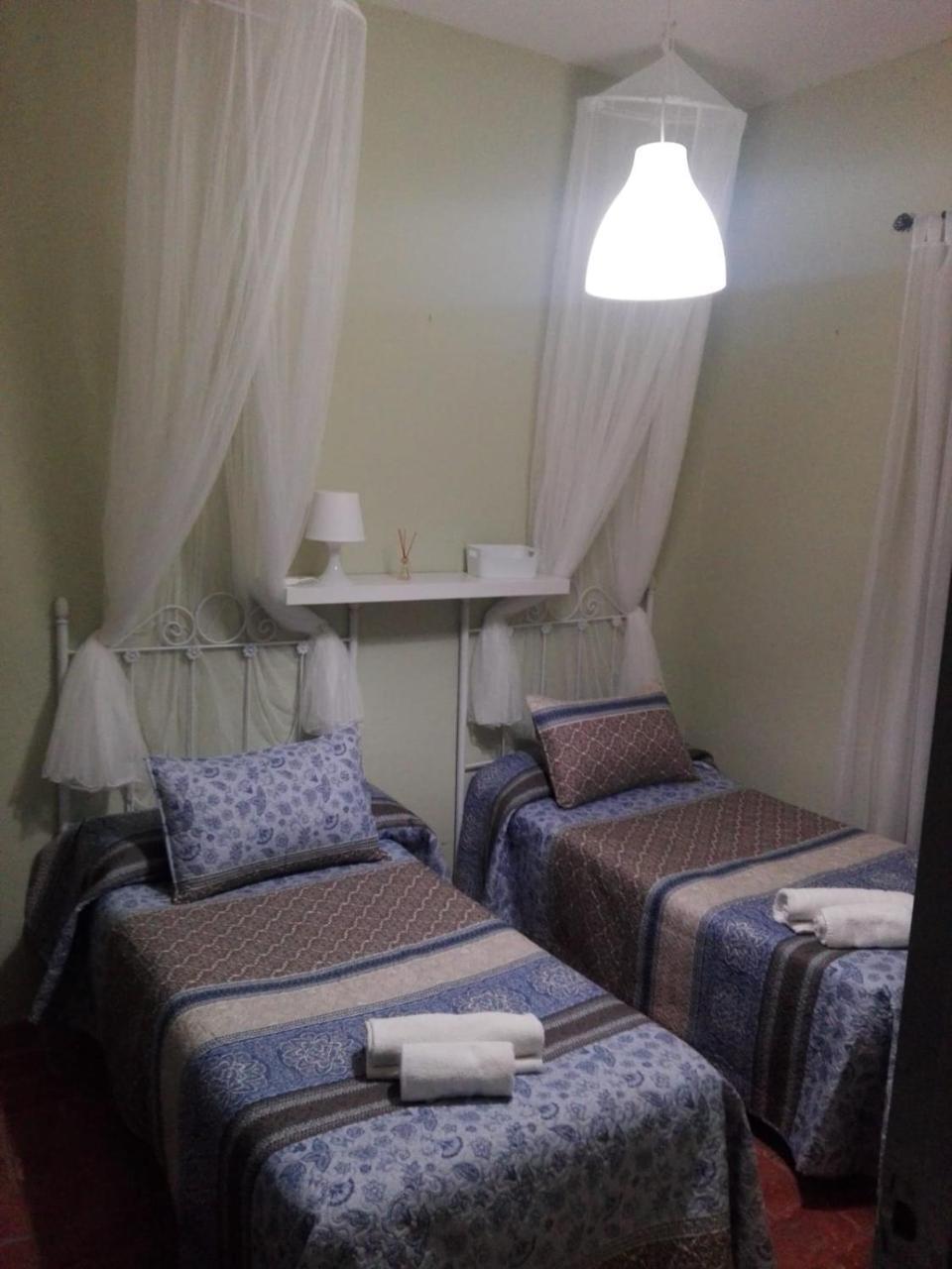Casa Rural El Melojo Орначуелос Екстериор снимка
